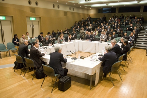 Round Table 1