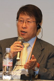 Prof. Il Soon Hwang