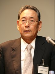 岡﨑理事長