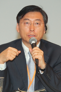 Mr. Choong-hee HAHN