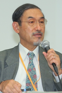 内藤　香氏