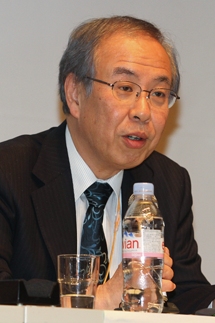 持地 敏郎