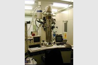 電界放射型透過型電子顕微鏡(Field Emission－TEM) 