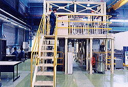 亀裂ネットワーク岩体水理物質移行試験設備（NETBLOCK）