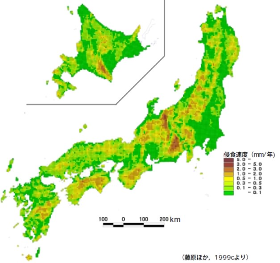 図1　基準高度分散量から算出された全国の侵食速度の分布