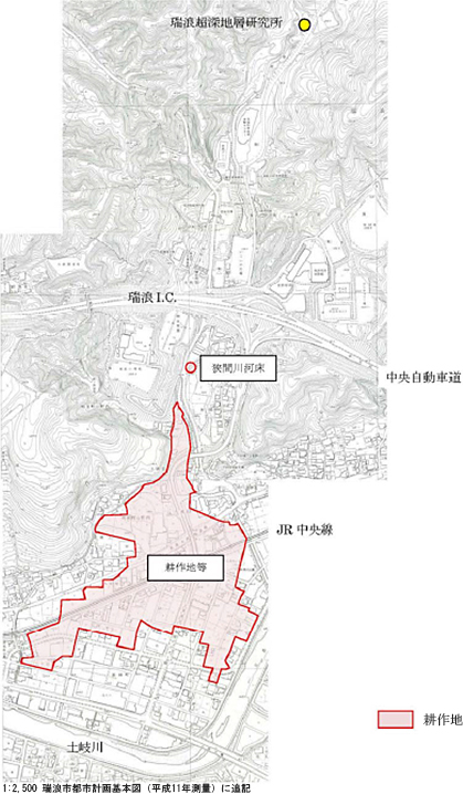 土壌調査は瑞浪インターの南,JR中央線の線路の南北の耕作地で実施された。