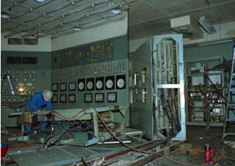 Dismantling of the control room
