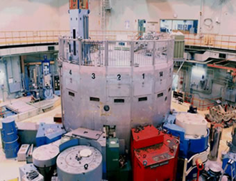 Overview of the reactor room 